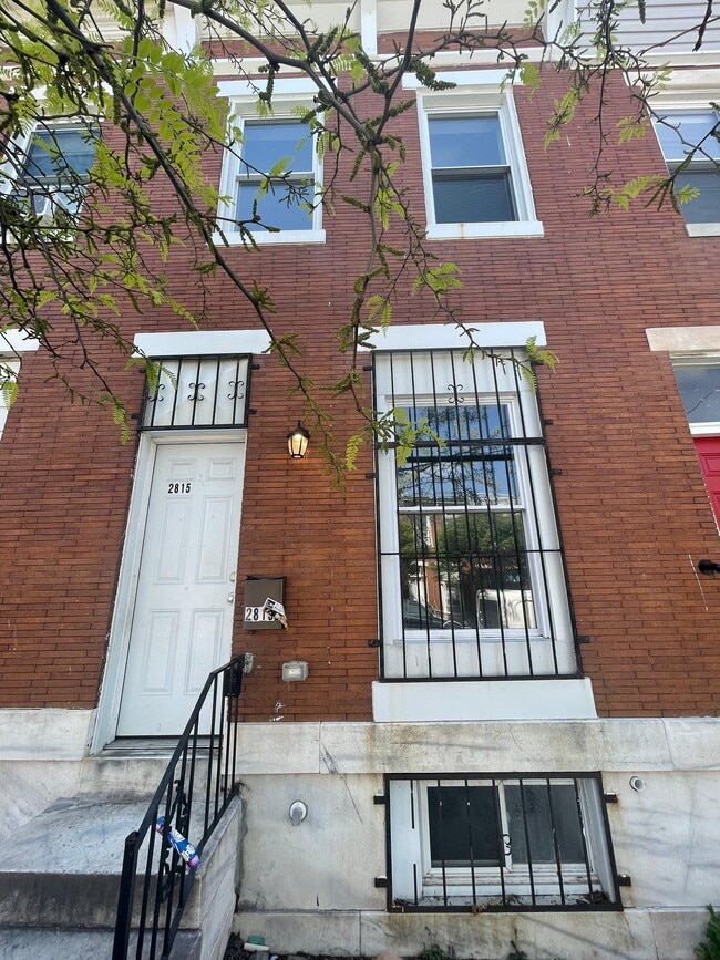 property at 2815 E Madison St