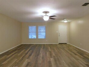 8105 Winding Stream Ln in Denton, TX - Building Photo - Building Photo