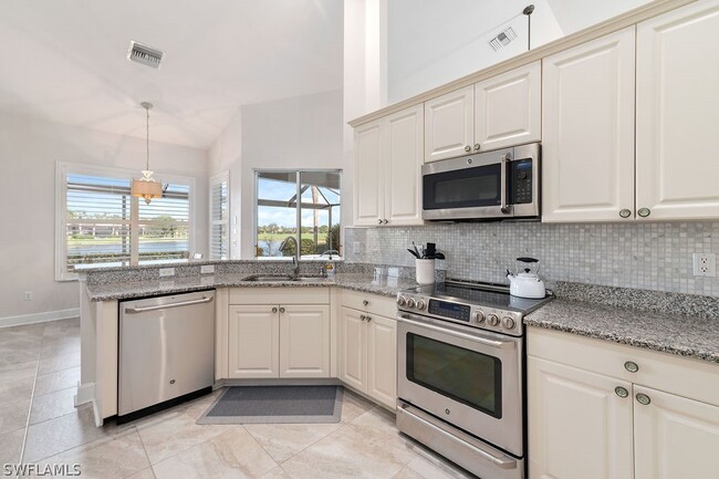 8963 Appaloosa Ct in Naples, FL - Building Photo - Building Photo