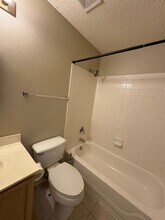 7102 Shady Elms in San Antonio, TX - Building Photo - Building Photo