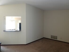 5605 Mexico Gravel Rd in Columbia, MO - Building Photo - Building Photo