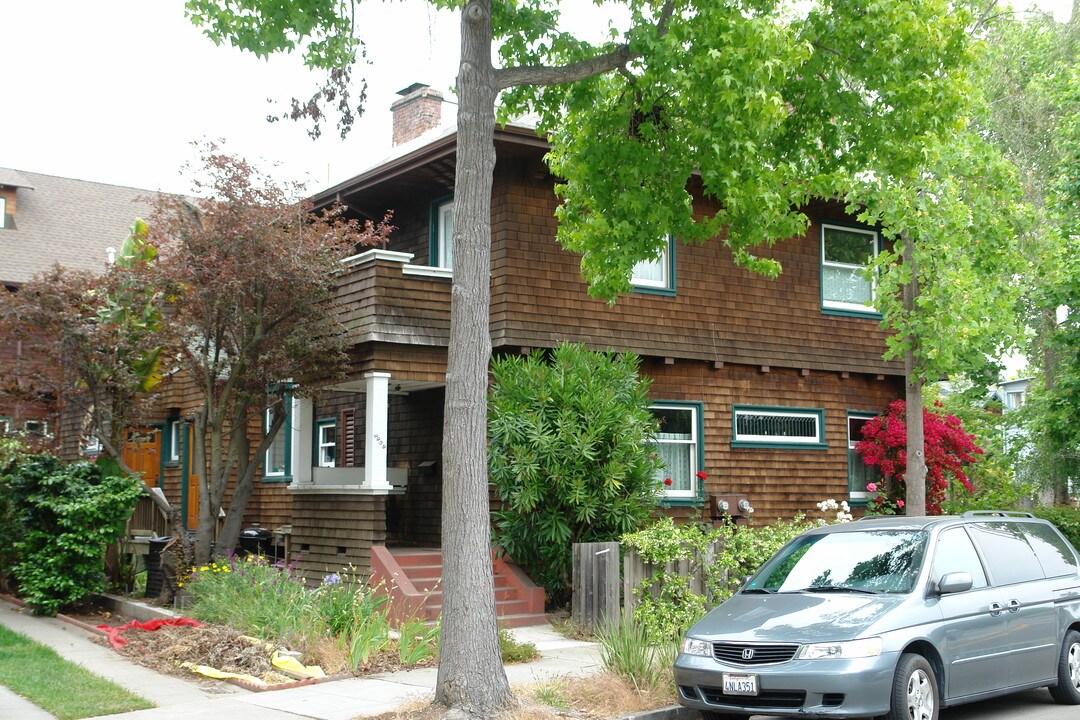 2959-2961 Hillegass Ave in Berkeley, CA - Foto de edificio