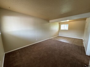 302 Wolf St in Killeen, TX - Foto de edificio - Building Photo