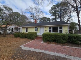 1606 Gilmore St in Fayetteville, NC - Building Photo