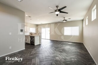 3757 E Carisbrook Dr in North Las Vegas, NV - Building Photo - Building Photo