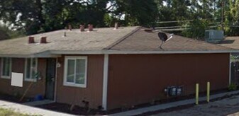 627 Leon Ave in Modesto, CA - Building Photo