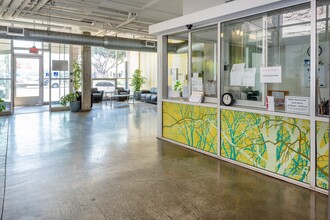 Abbey Apartments in Los Angeles, CA - Building Photo - Interior Photo