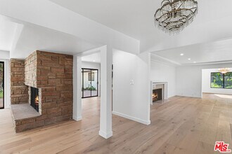 5160 Los Feliz Blvd in Los Angeles, CA - Building Photo - Building Photo