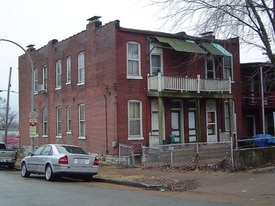 5801 S Broadway in St. Louis, MO - Building Photo