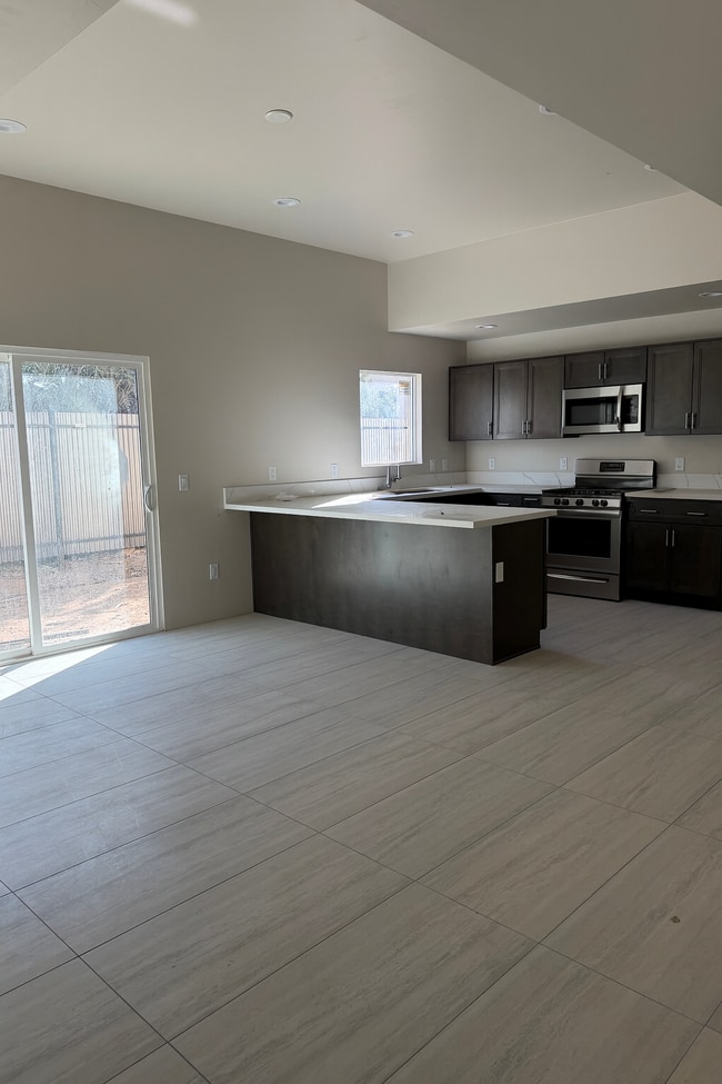 701 E Elm St in Tucson, AZ - Foto de edificio - Building Photo