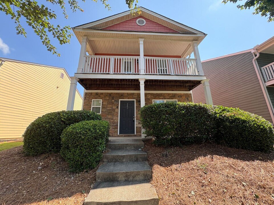 243 Fern Ridge Ct in Athens, GA - Building Photo