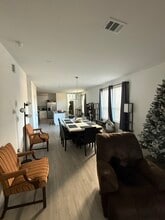 16527 Pine Arrow Dr in Conroe, TX - Foto de edificio - Building Photo