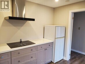 318 Millwood Rd in Toronto, ON - Building Photo - Building Photo