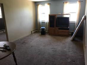 801 23rd St-Unit -4 in Ambridge, PA - Building Photo - Building Photo