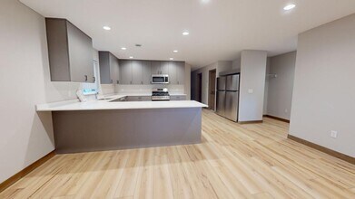 1110 7th St SE in Minneapolis, MN - Building Photo - Building Photo
