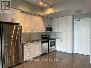 3091 Dufferin St in Toronto, ON - Building Photo - Building Photo