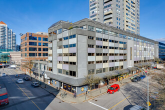 Belmondo in New Westminster, BC - Building Photo - Building Photo