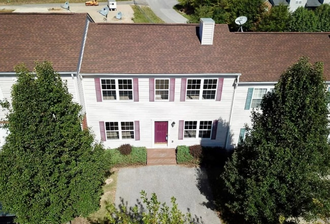 property at 1025 Oak Tree Blvd NW