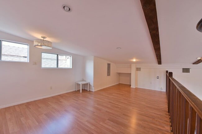 property at 7929 Blackburn Ave