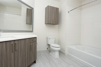 Areum Apartment in Monrovia, CA - Building Photo - Interior Photo