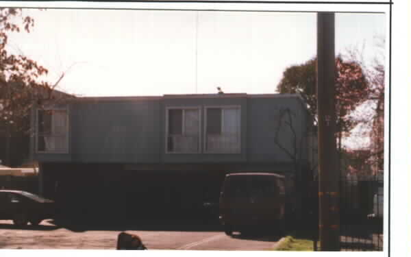 Dewey Apartments in Stockton, CA - Foto de edificio