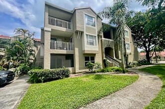 1745 Palm Cove Blvd, Unit Verano at delray in Delray Beach, FL - Building Photo - Building Photo