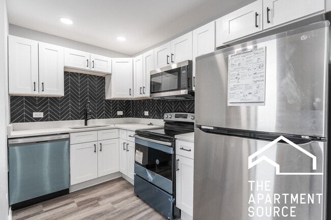 property at 1503 W 19th St