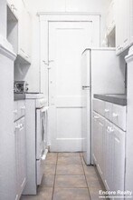 121 Park Dr in Boston, MA - Foto de edificio - Building Photo