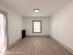 1218 Dartmouth St in Scranton, PA - Building Photo - Building Photo