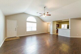 29441 Forest Floor Ln in Spring, TX - Building Photo - Building Photo