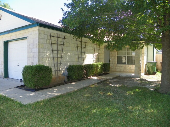 property at 509.511 Texas Ave