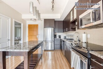 8300 Wisconsin Ave in Bethesda, MD - Building Photo - Building Photo