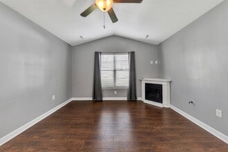 903 Old Vinton Mill Rd NE in Roanoke, VA - Building Photo - Building Photo