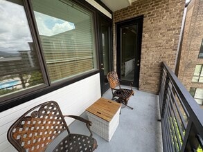 200 Manufacturers Rd in Chattanooga, TN - Building Photo - Building Photo