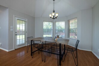 2524 Coffey Dr in Denton, TX - Building Photo - Building Photo