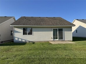 438 Lake Trail in Winsted, MN - Building Photo - Building Photo