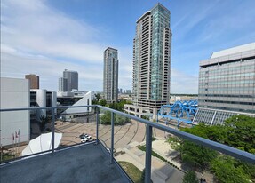 60 Town Centre Crt in Toronto, ON - Building Photo