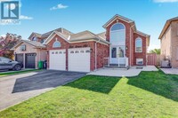 7166 Terragar Blvd in Mississauga, ON - Building Photo - Building Photo