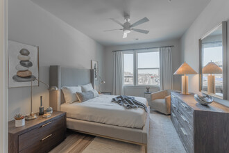 Lerner Black Hill in Germantown, MD - Building Photo - Interior Photo