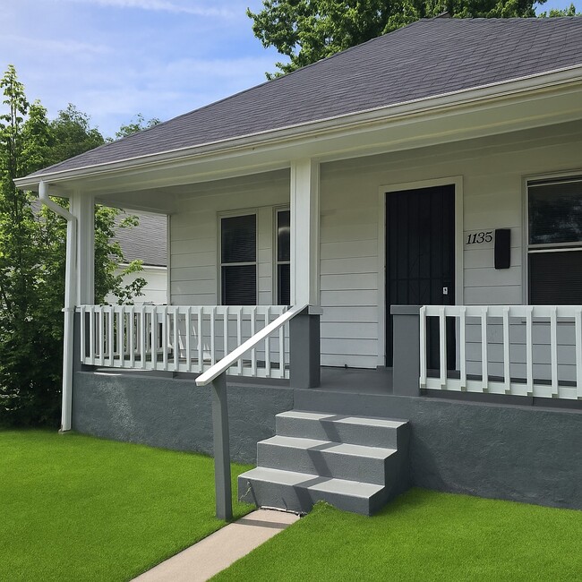 1135 Canaan Ave in St. Louis, MO - Building Photo - Building Photo
