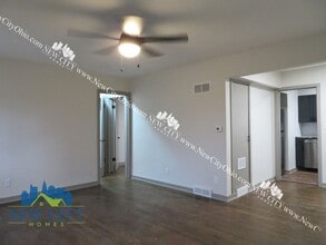 1963 W Broad St-Unit -Unit 05 in Columbus, OH - Building Photo - Building Photo