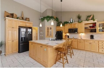 3332 Ashworth Rd in Waukee, IA - Building Photo - Building Photo