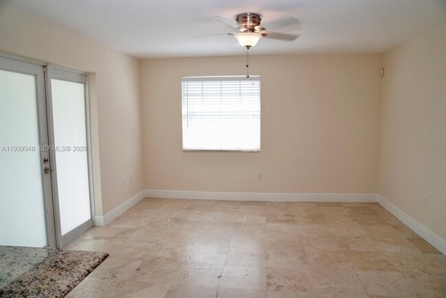 2758 W Trade Ave in Miami, FL - Building Photo - Building Photo