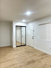 7130 Glade Ave in Los Angeles, CA - Building Photo - Building Photo