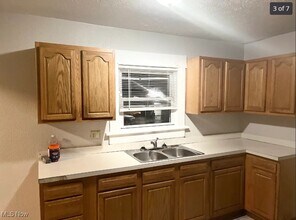 1223 Atwood Ave in Akron, OH - Building Photo - Building Photo