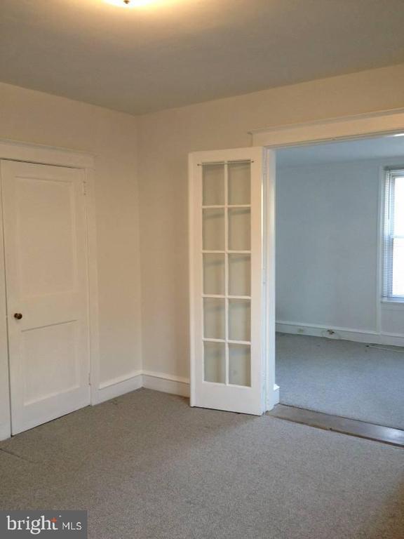 100 S Valley Rd in Paoli, PA - Building Photo - Building Photo