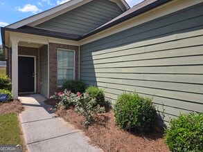 7814 Bluefin Trail in Union City, GA - Building Photo - Building Photo