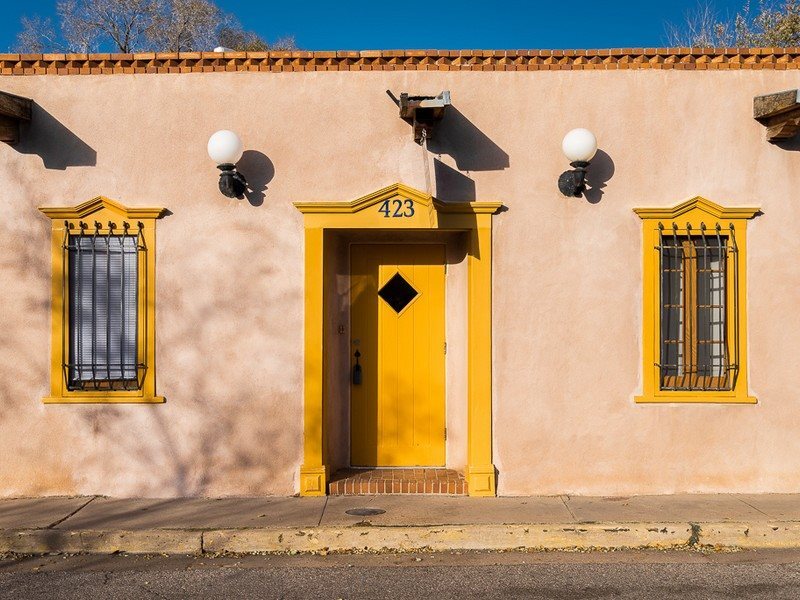 423 W San Francisco St in Santa Fe, NM - Building Photo