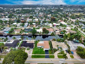 5921 NE 15th Ave in Fort Lauderdale, FL - Building Photo