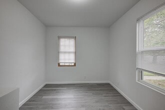 2123 S Porter Ave in Joplin, MO - Building Photo - Building Photo